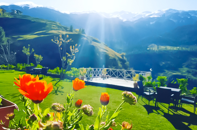 Book Cottages Near Rohtang Pass